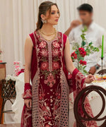 Mahnur MC – 03 – 3 Piece Luxury Lawn Embroidered Suit